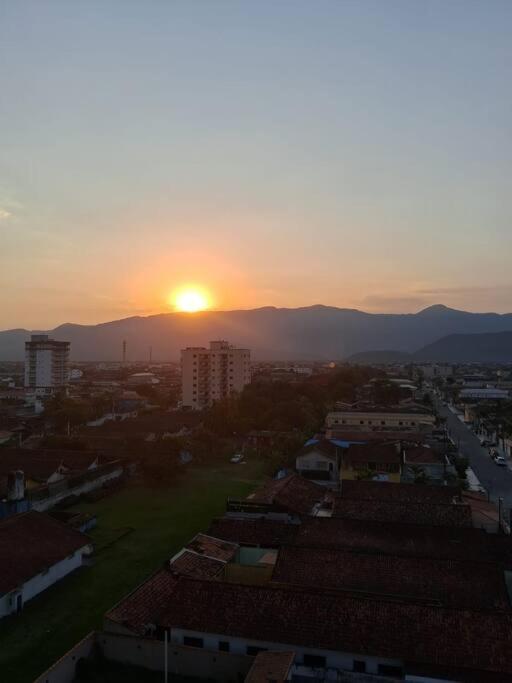 Apto Aconchegante Beira Mar Com Ar No Quarto Solemar ภายนอก รูปภาพ